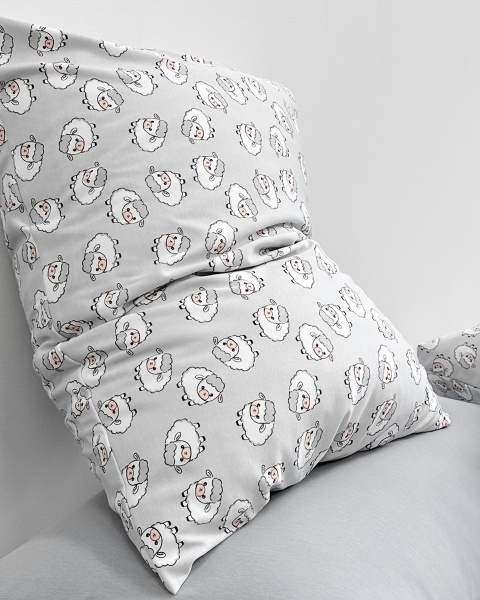 Детское белье трикотаж Sleepy Sheepy с простыней на резинке