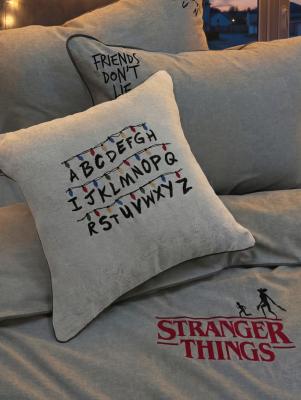 Декоративная подушка Stranger Things
