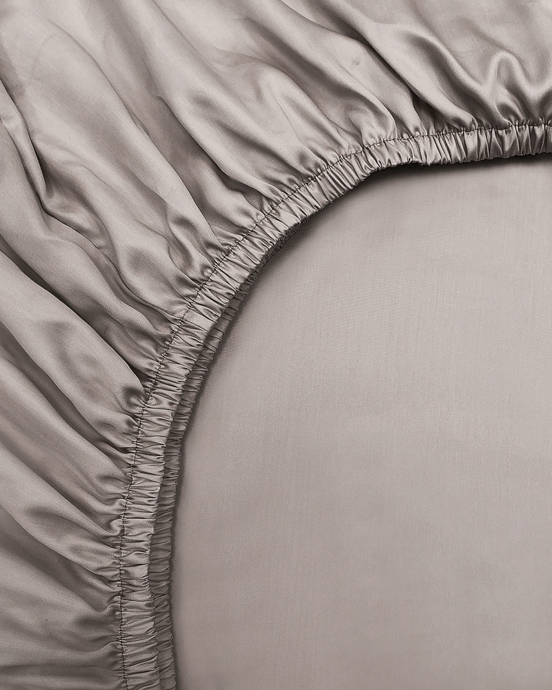 Простыня на резинке Hilton, Tencel Taupe 90 x 200