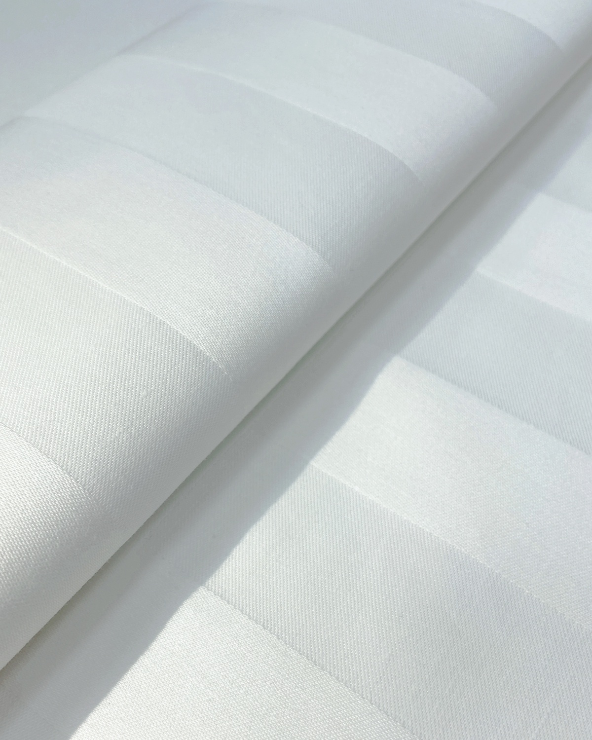 Простыня классическая Stripe White 160 x 230