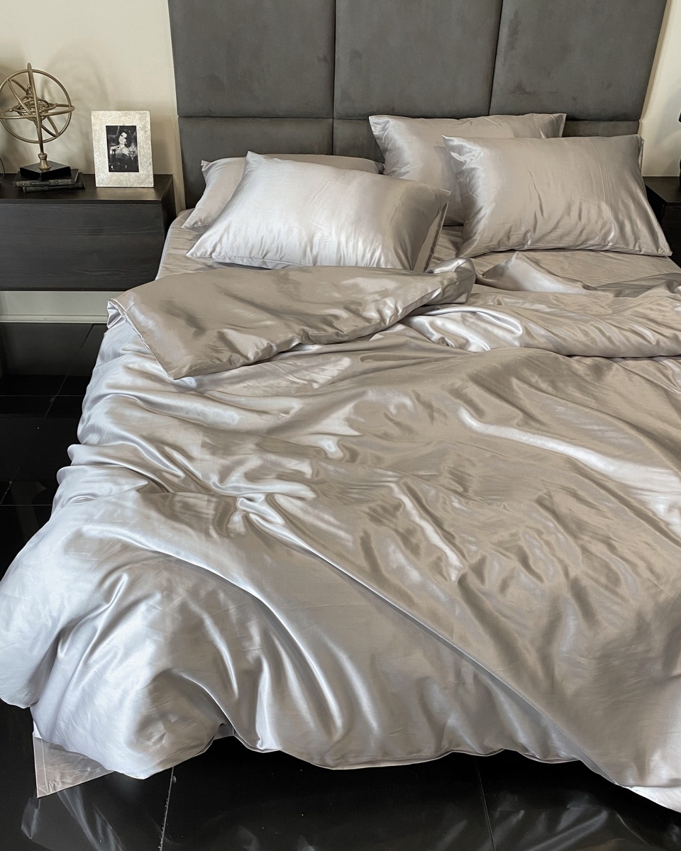 Купить постельное белье silk silver Серый по цене от 45 580 ₽ рублей винтернет-магазине М-Постель