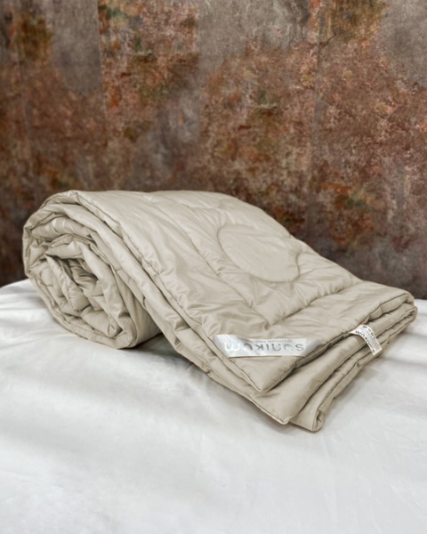 Одеяло из верблюжьего пуха Camel Satin