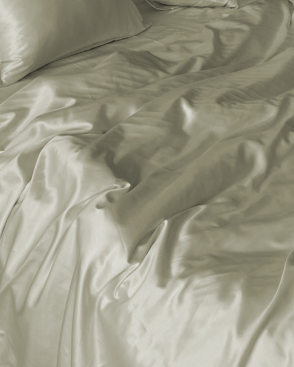 Простыня классическая Silk Pearl Простыня классическая Silk Pearl