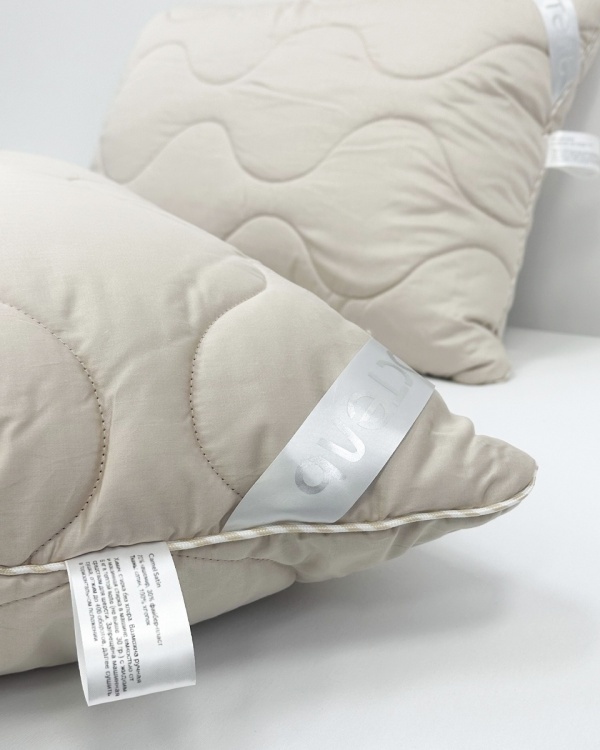 Подушка из верблюжьего пуха Camel Satin