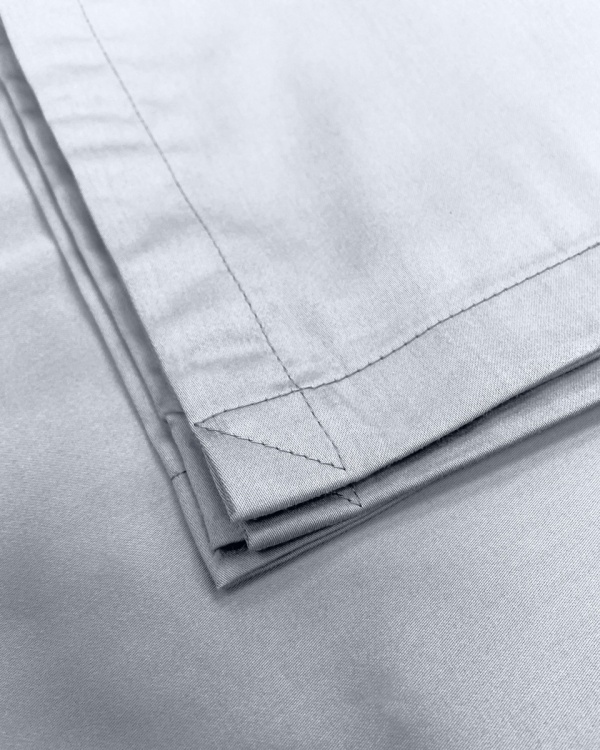 Простыня классическая Red Flowers Lux