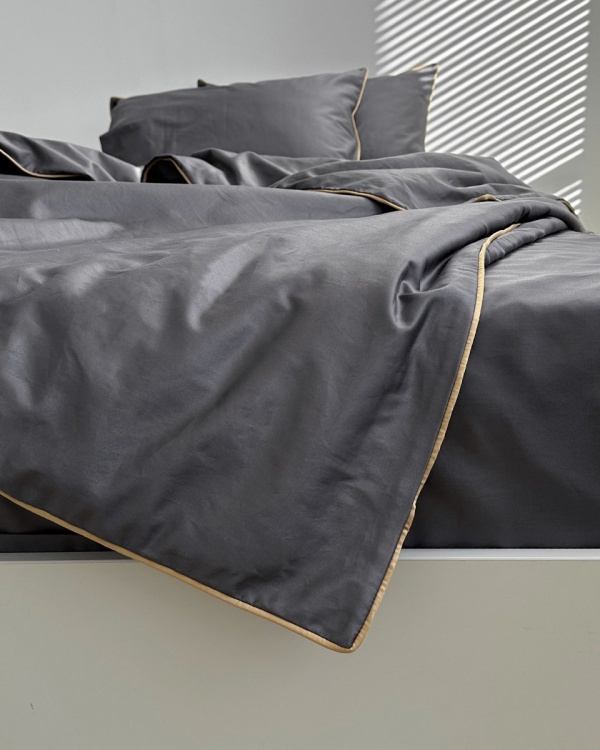 Постельное белье Hilton, Iron Royal