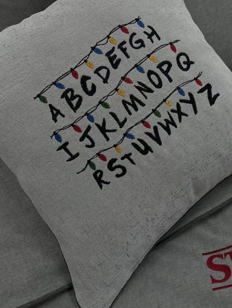 Декоративная подушка Stranger Things