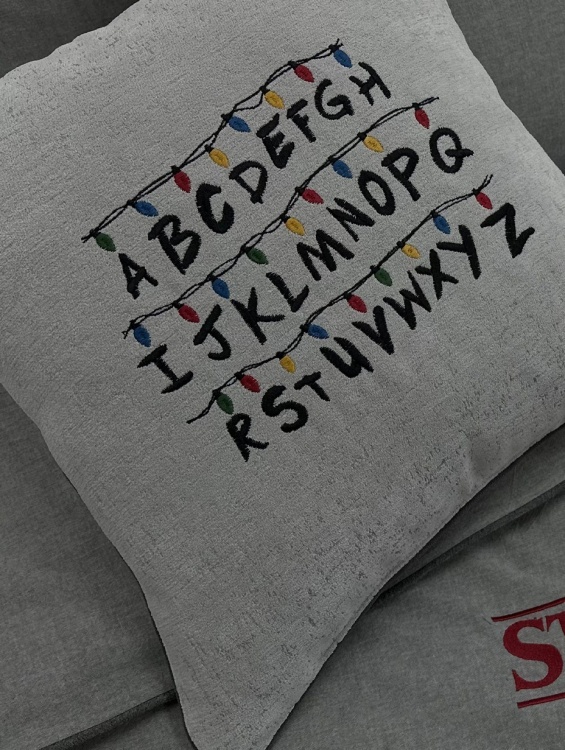 Декоративная подушка Stranger Things