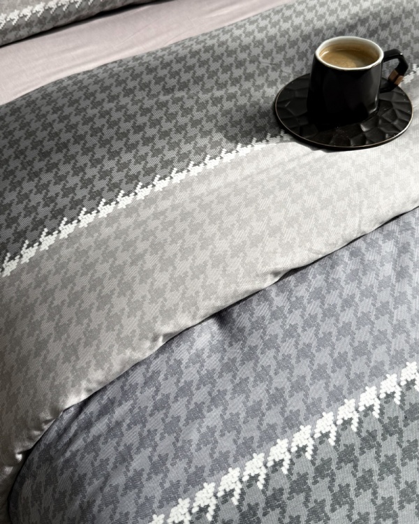 Постельное белье Hugo Lux