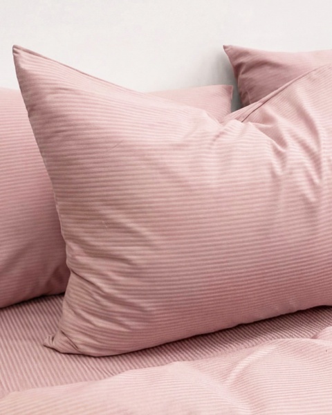 Постельное белье Пинки Страйп с простыней на резинке