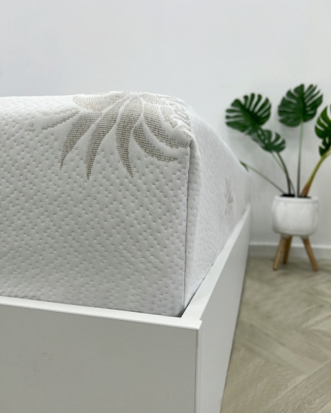 Трикотажный наматрасник Elastic