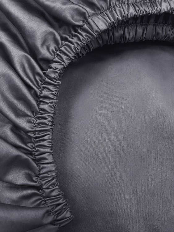 Постельное белье Iron Royal с простыней на резинке