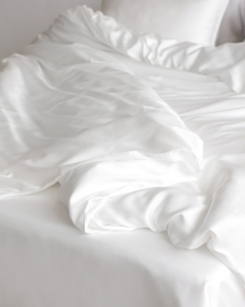 Простыня на резинке Белый тенсел