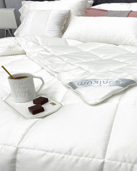 Гипоаллергенное одеяло Bamboo Satin легкое