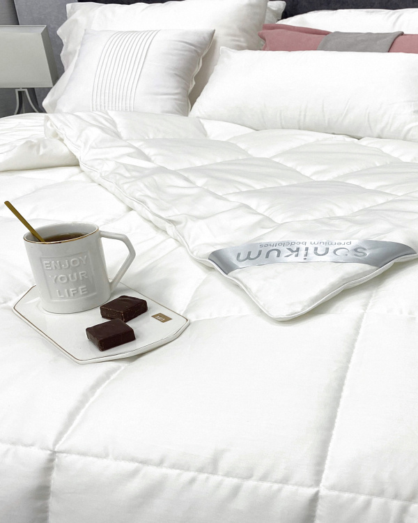 Гипоаллергенное одеяло Bamboo Satin легкое