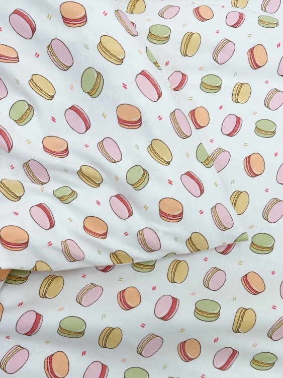 Детское белье трикотаж Macaroons с простыней на резинке