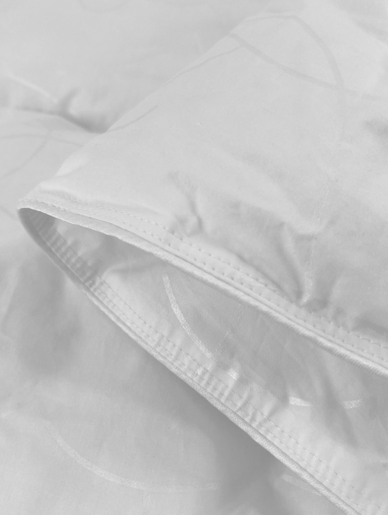 Пуховое одеяло Dominica