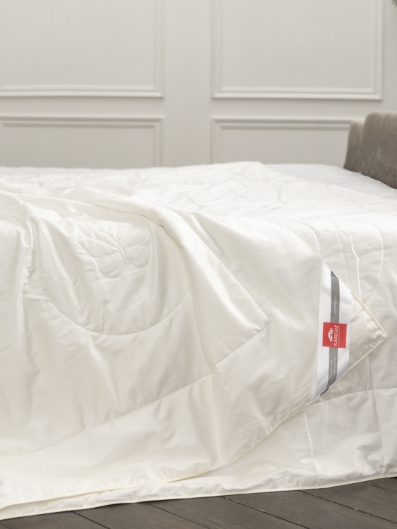 Одеяло Чистый шелк всесезонное