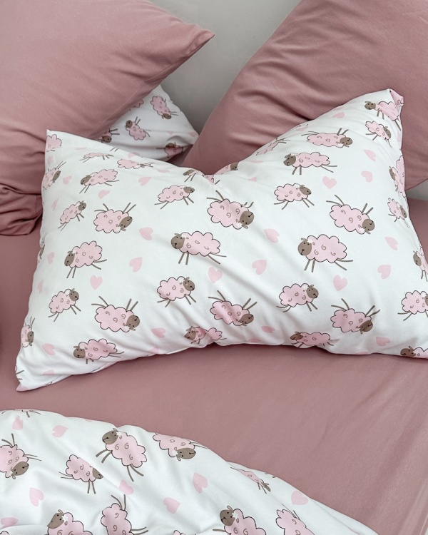 Постельное белье трикотаж Pinky Sheep с простыней на резинке