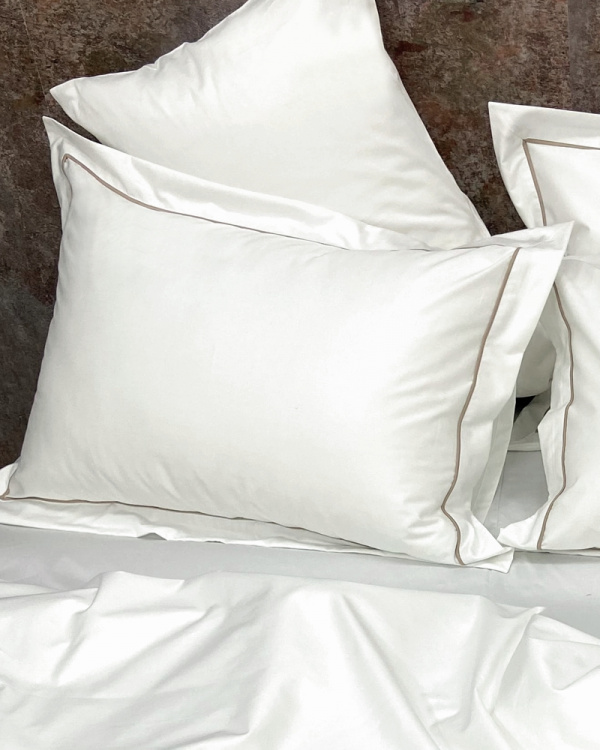 Наволочка 8th Avenue