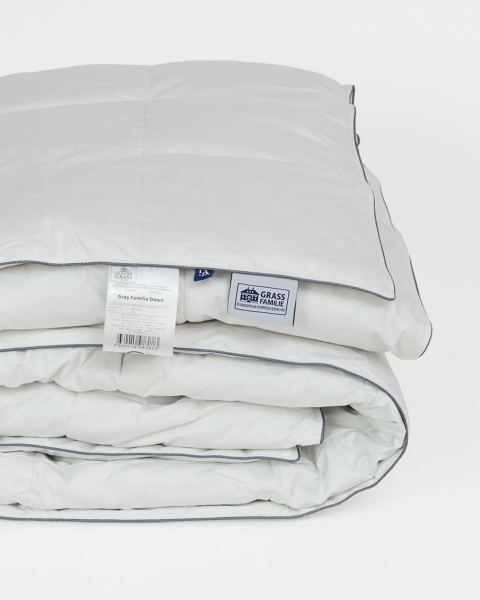 Одеяло Gray Familie Down всесезонное
