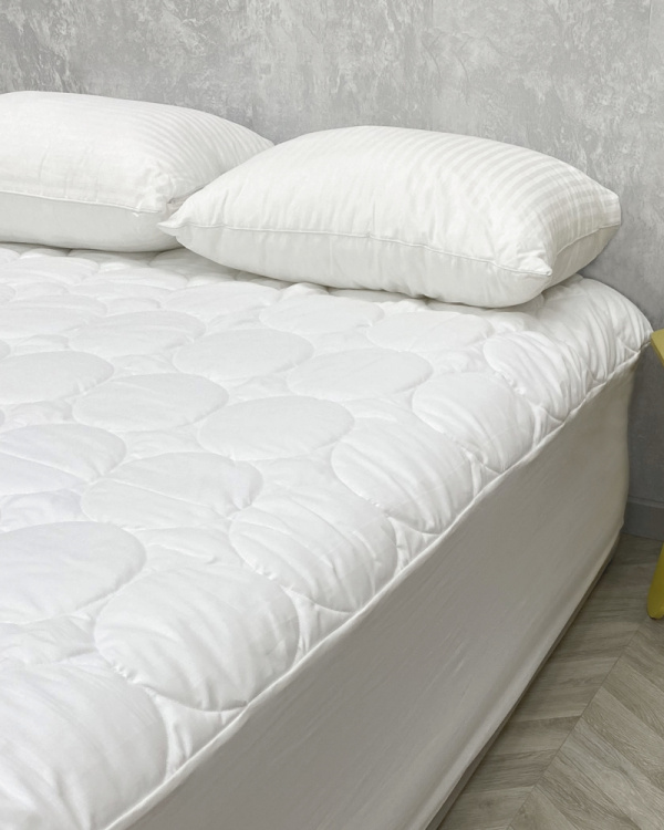 Наматрасник Base Satin с бортами