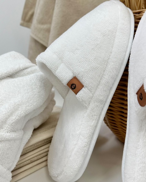 Тапочки Suprime Slippers, Белые