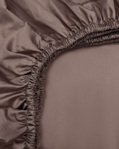 Постельное белье Deep Taupe Lux с простыней на резинке