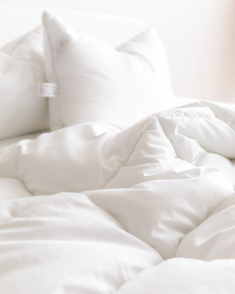 Гипоаллергенное одеяло Scandi Satin очень теплое